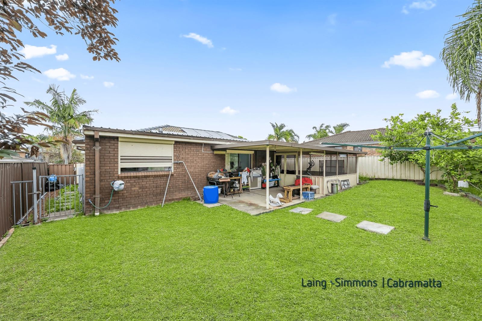 15 Firth Avenue, Green Valley, NSW 2168