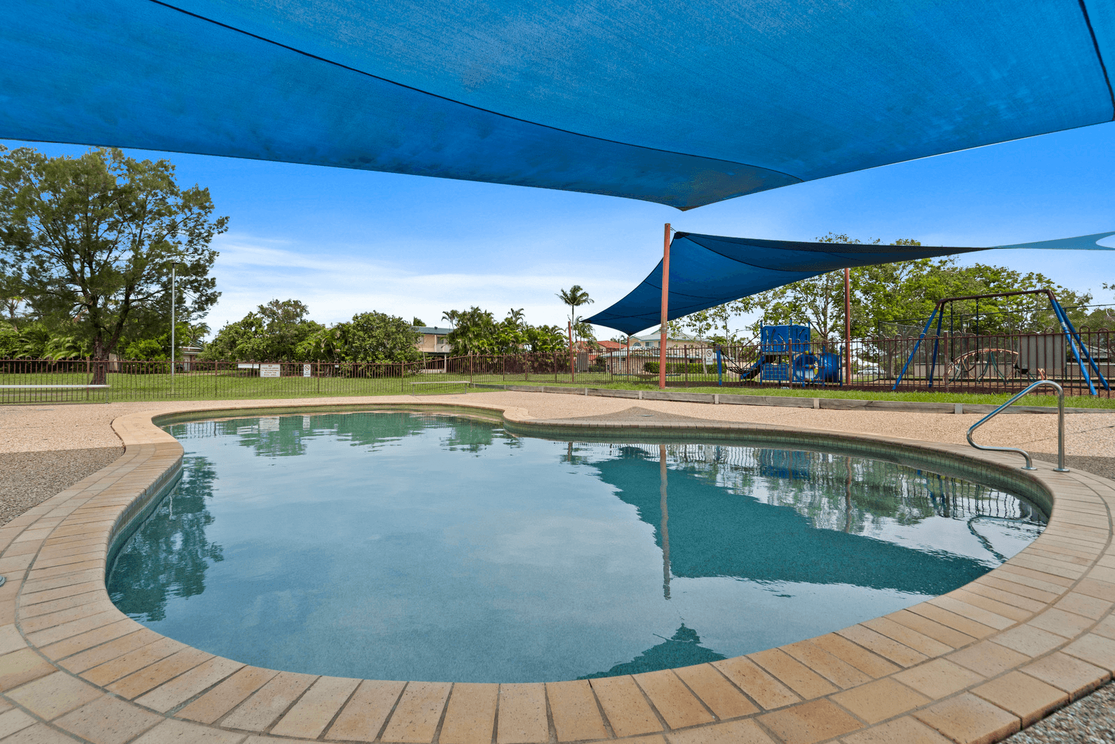 106 St Andrews Drive, CORNUBIA, QLD 4130