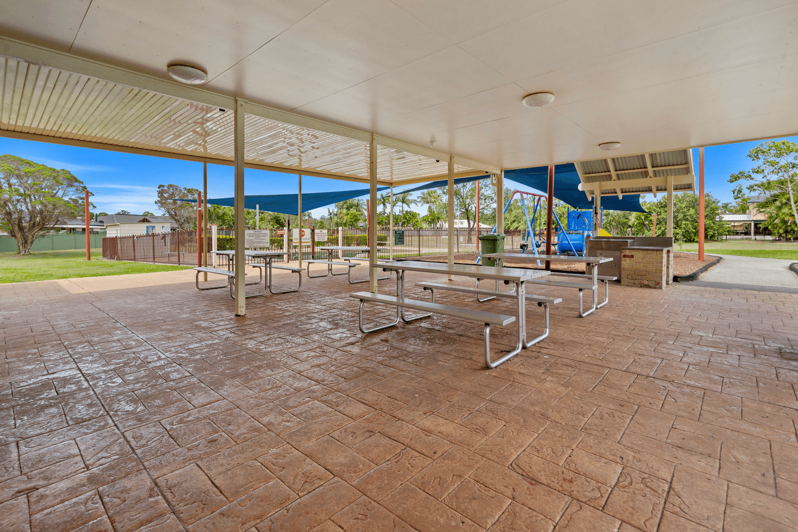 106 St Andrews Drive, CORNUBIA, QLD 4130