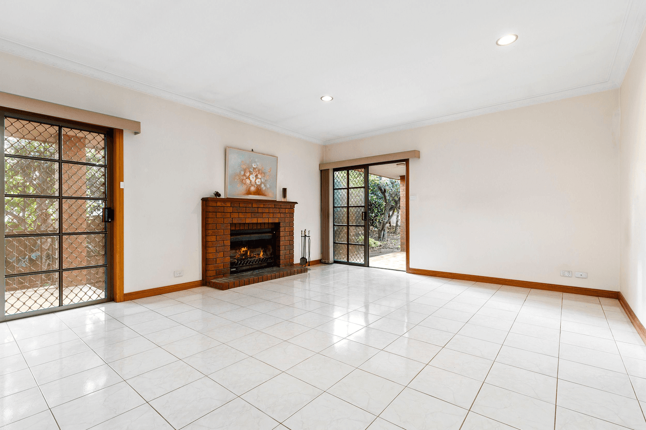 1 Highridge Crescent, Airport West, VIC 3042