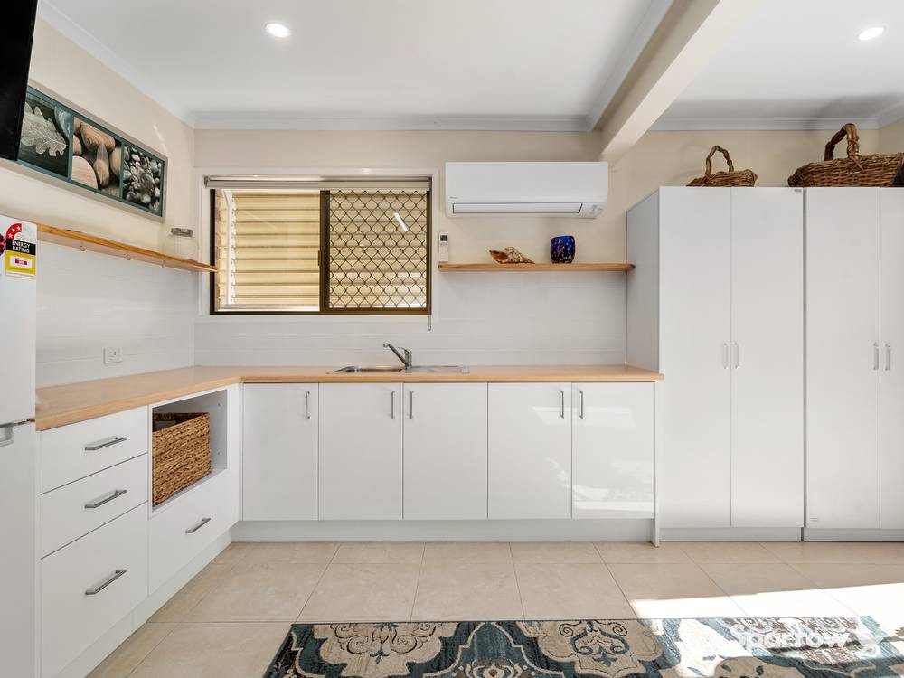 8 Jennifer Court, MOUNT WARREN PARK, QLD 4207