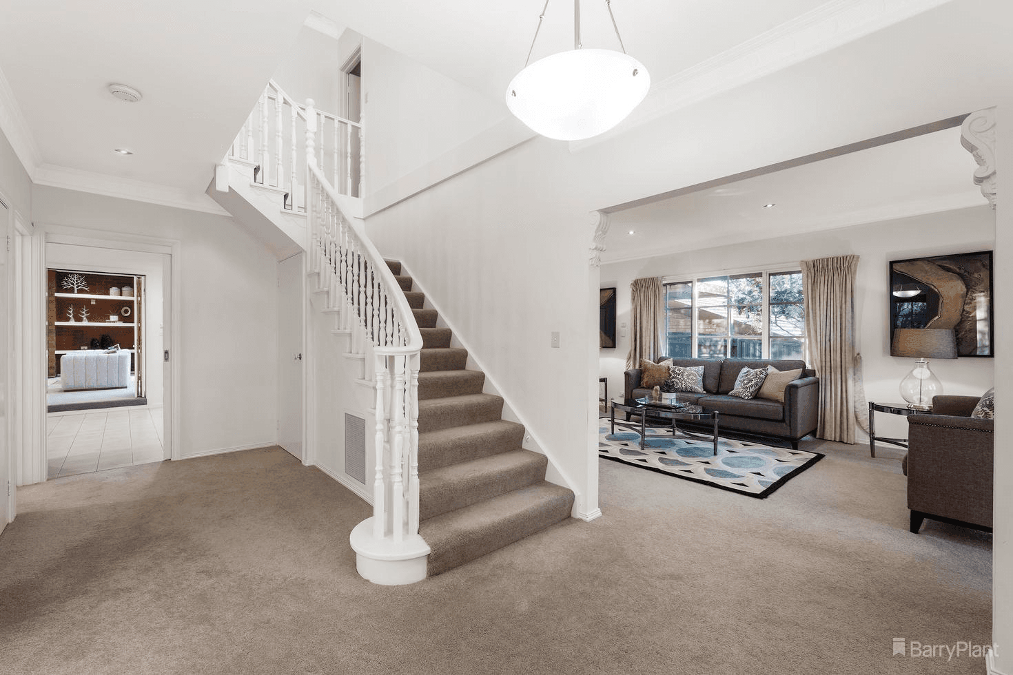 7 Peppermint Court, DONCASTER EAST, VIC 3109