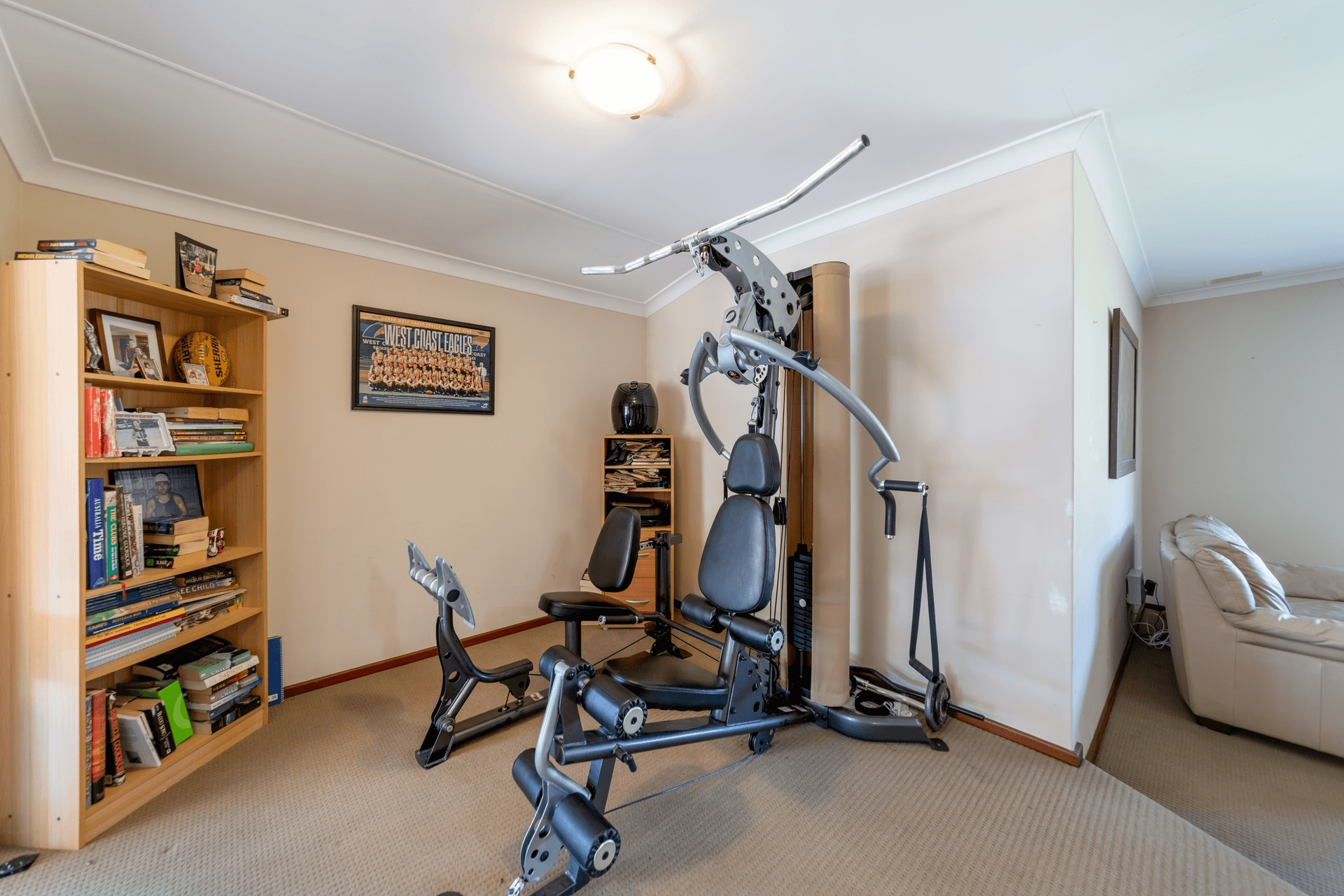 21 Hanson Way, Dudley Park, WA 6210
