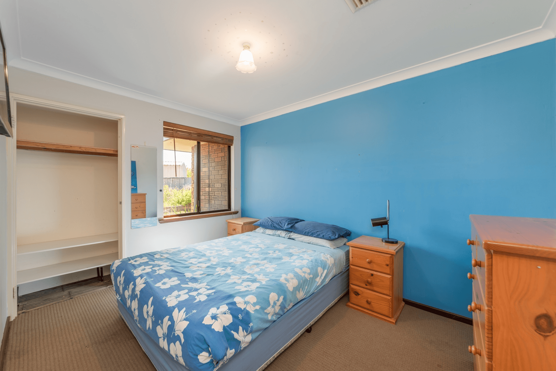 21 Hanson Way, Dudley Park, WA 6210