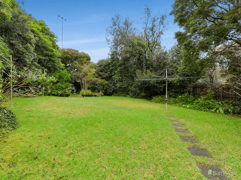 18 Martha Street, DONVALE, VIC 3111