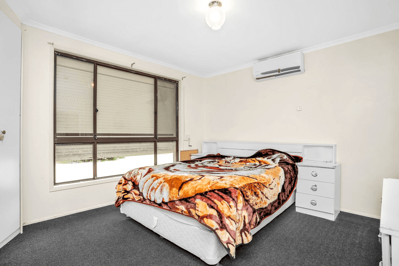 4 Walsh Close, Edensor Park, NSW 2176