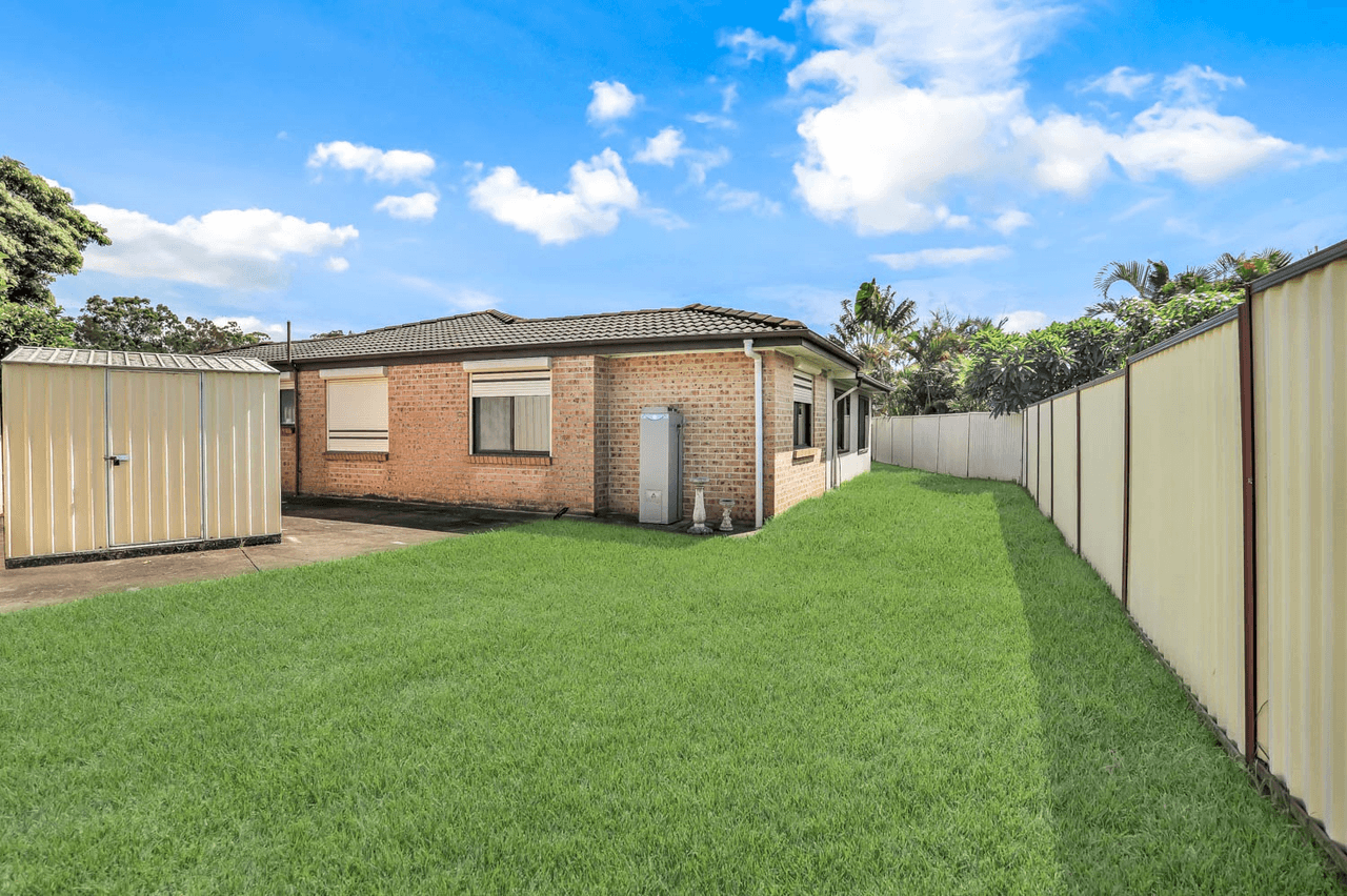 4 Walsh Close, Edensor Park, NSW 2176