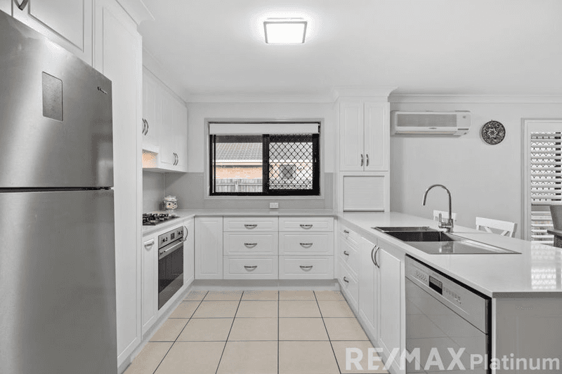 9 Braheem Street, MORAYFIELD, QLD 4506