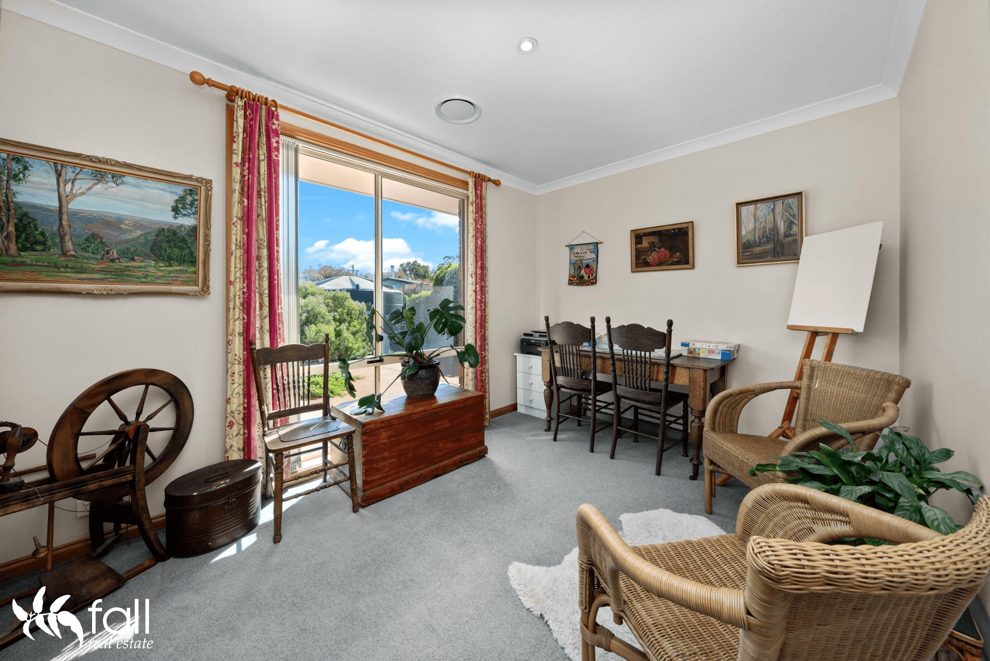 14 Sandy Point Avenue, DODGES FERRY, TAS 7173