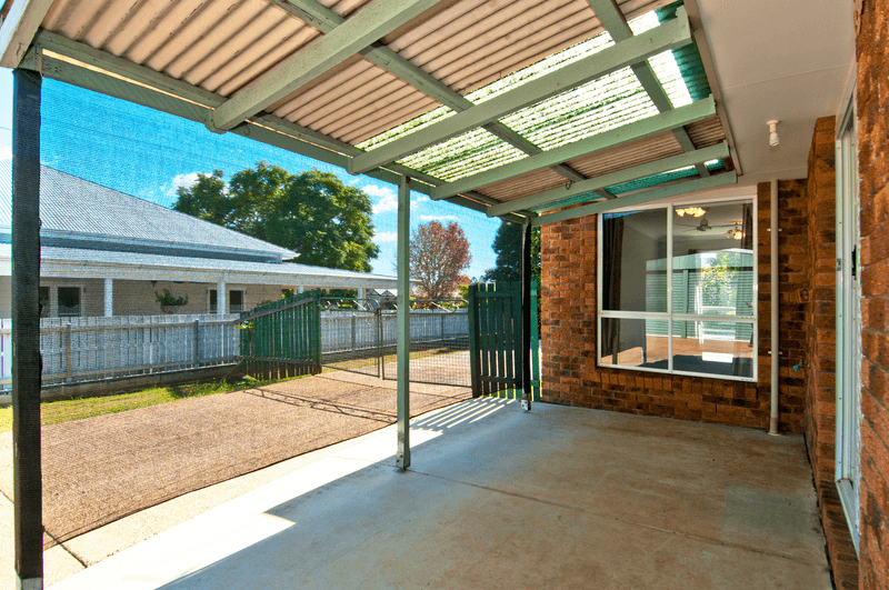 7 Caroline Court, BEAUDESERT, QLD 4285