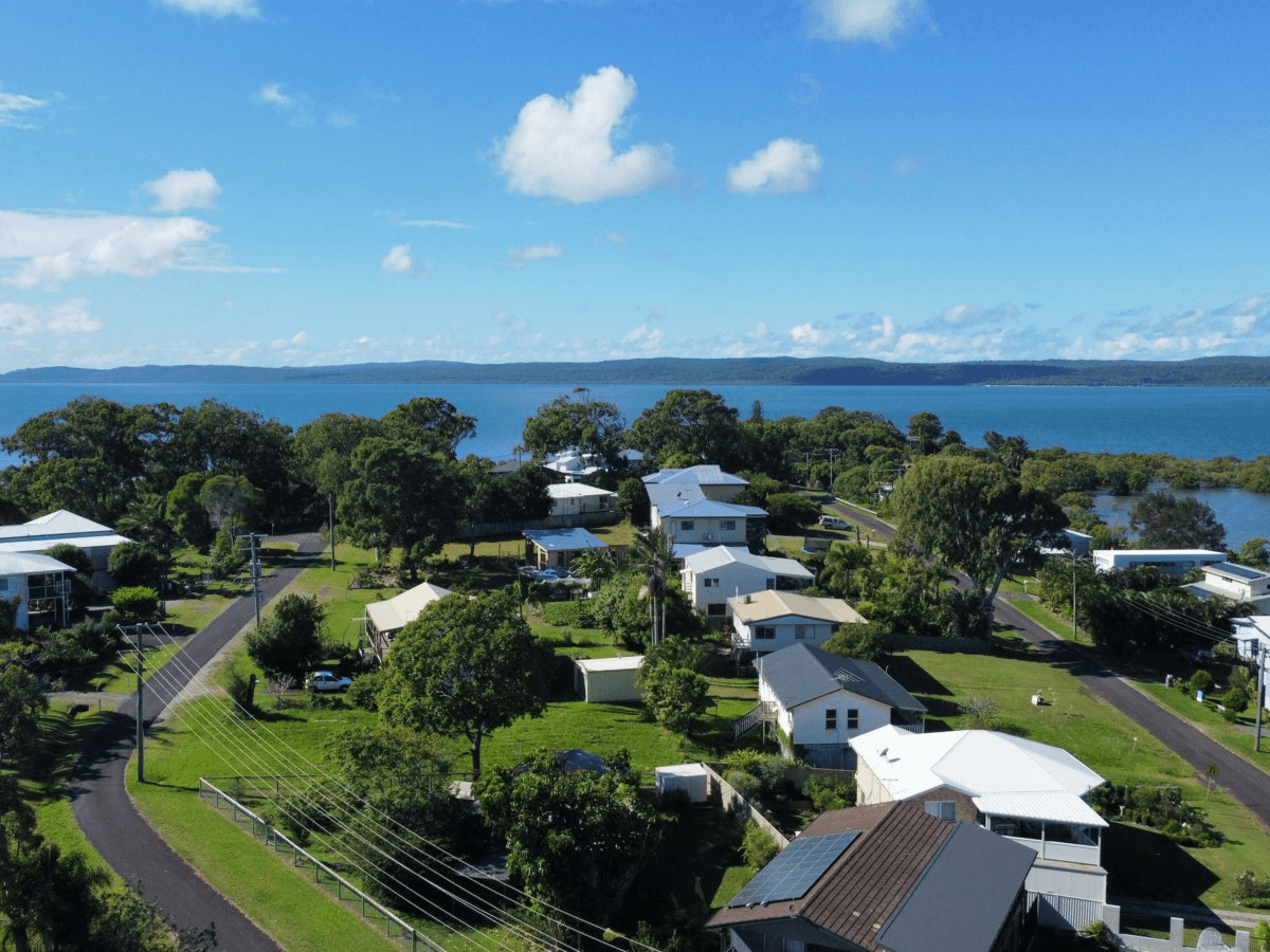 11 Mawarra Street, MACLEAY ISLAND, QLD 4184