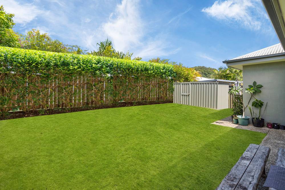 6 Plantation Crescent, MAUDSLAND, QLD 4210