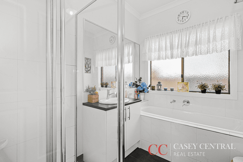 62 Chantenay Parade, CRANBOURNE NORTH, VIC 3977