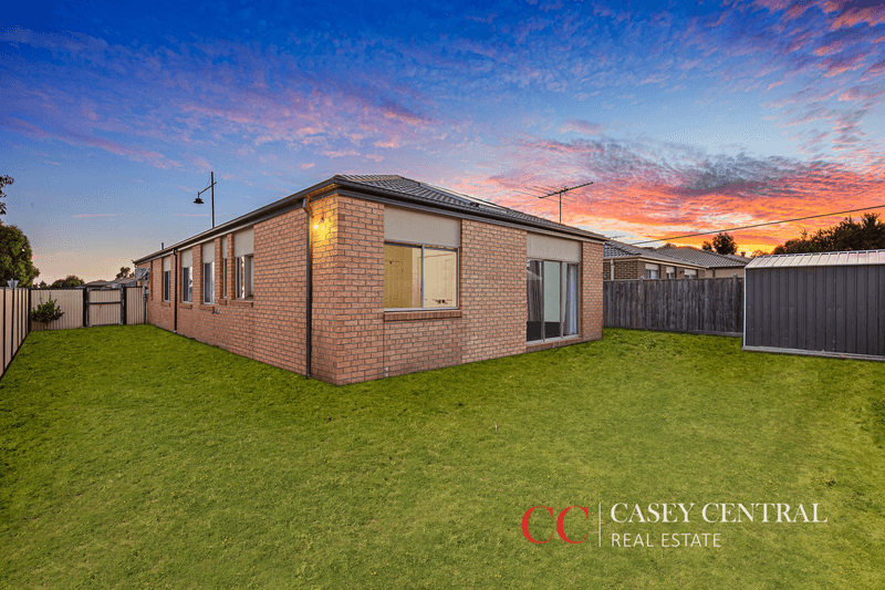 62 Chantenay Parade, CRANBOURNE NORTH, VIC 3977