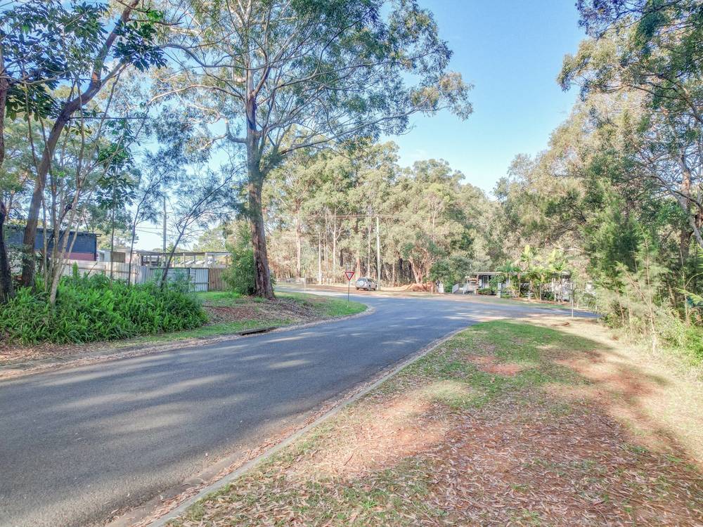 4-6 Channel Street, RUSSELL ISLAND, QLD 4184