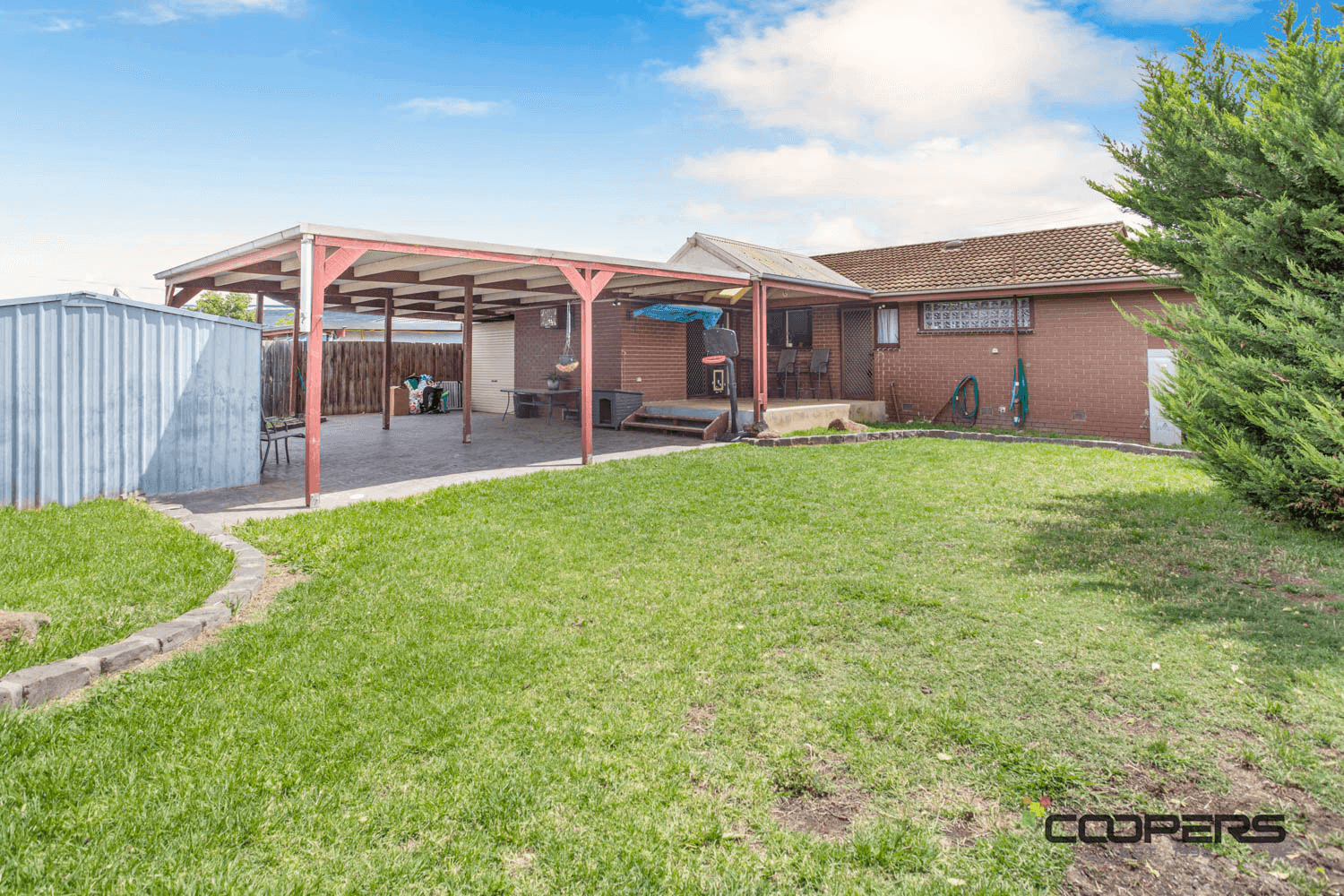 14 Morris St, Melton South, VIC 3338