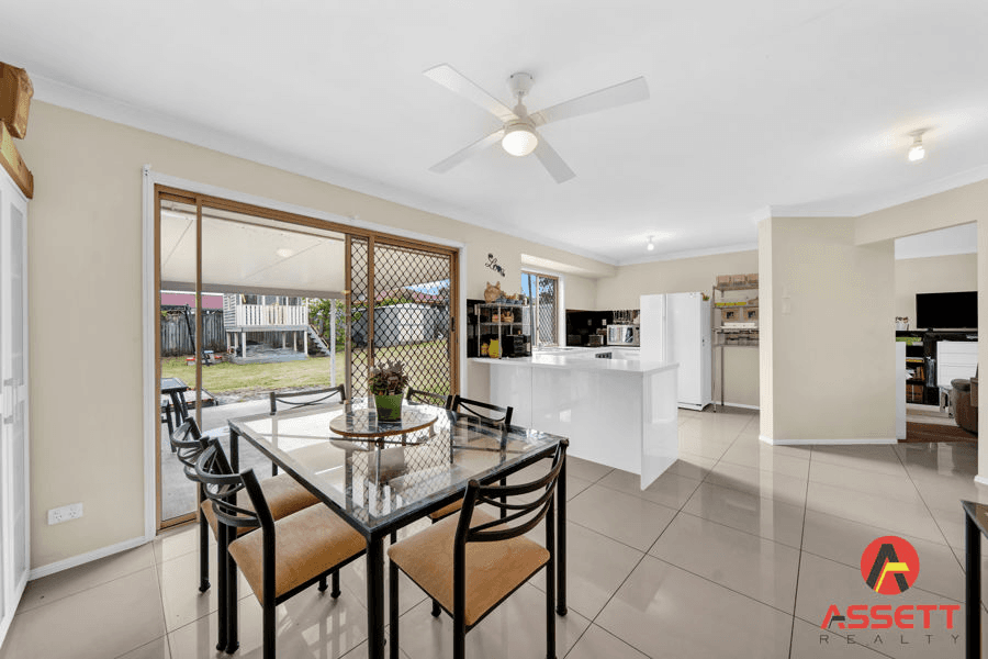 35 HALLETTS ROAD, REDBANK PLAINS, QLD 4301