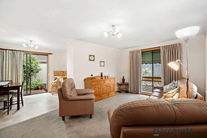 3/106 Cuthberts Road, Alfredton, VIC 3350