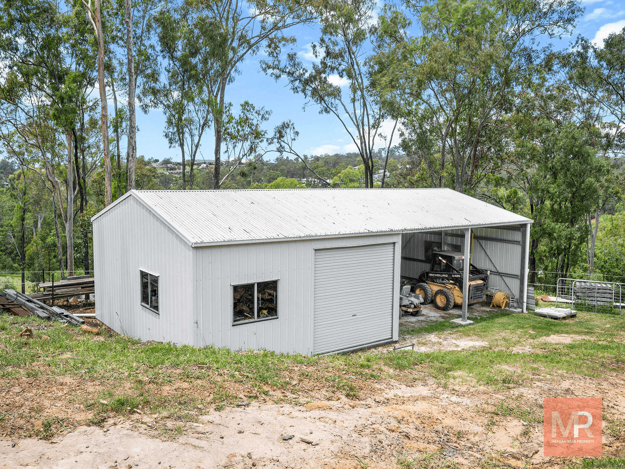 5 Navereno Court, MUNDOOLUN, QLD 4285