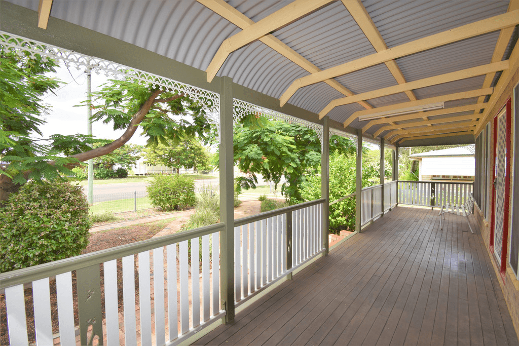 44 Elm Street, BARCALDINE, QLD 4725