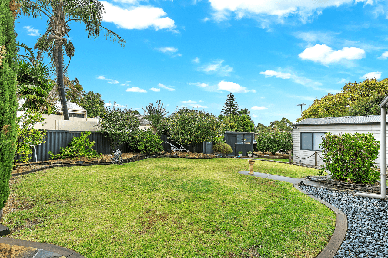 39 St Georges Terrace, BELLEVUE HEIGHTS, SA 5050