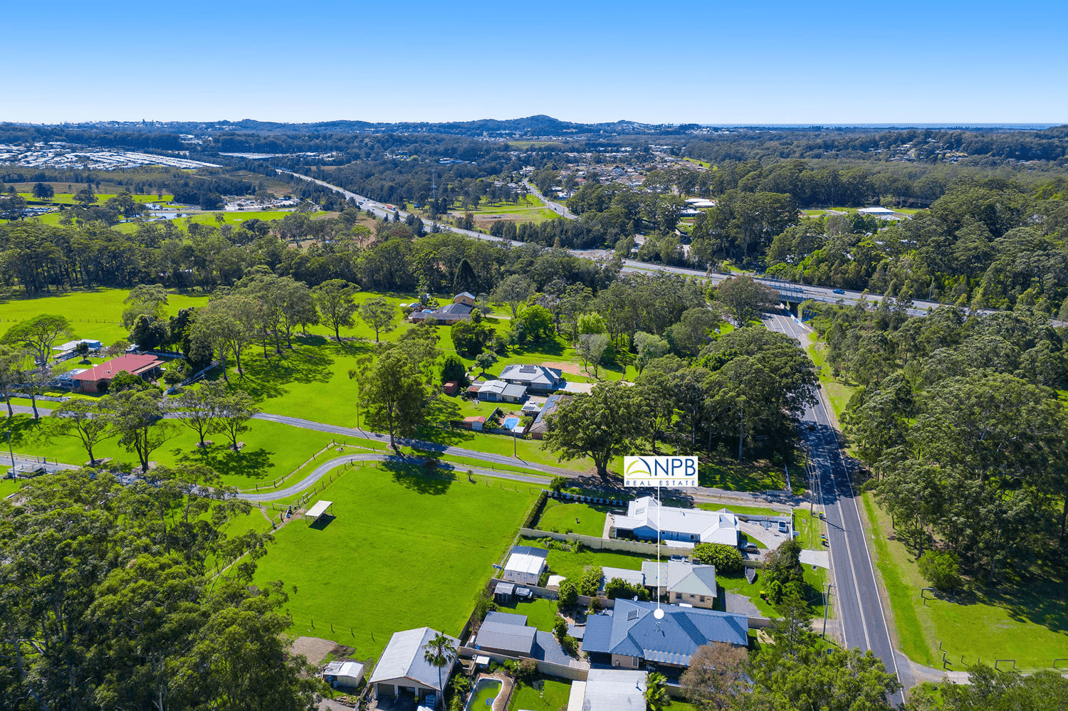 242 John Oxley Drive, THRUMSTER, NSW 2444