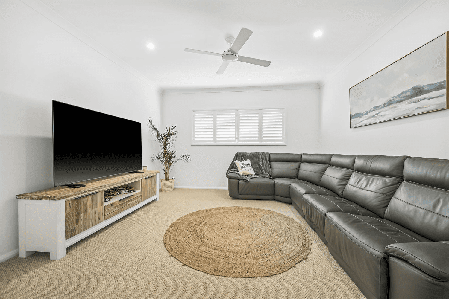 242 John Oxley Drive, THRUMSTER, NSW 2444