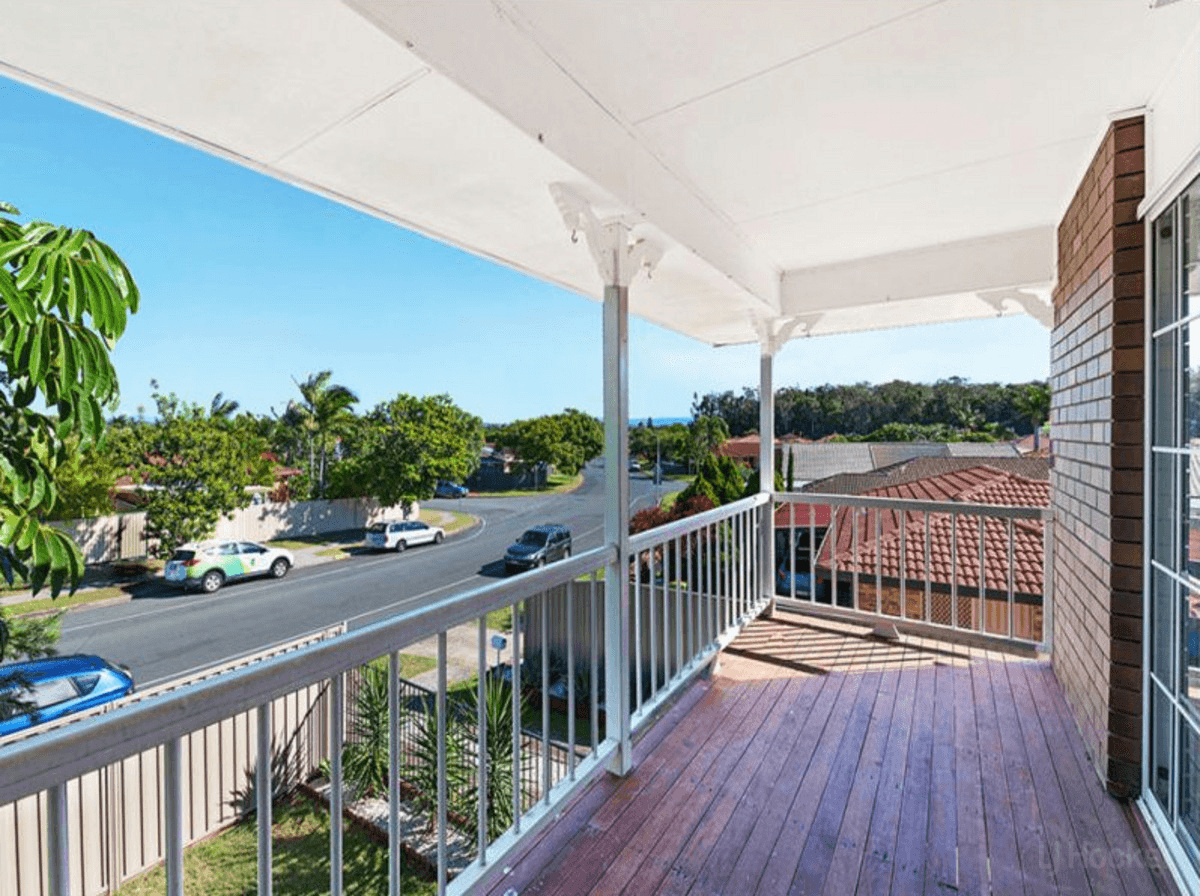 2/3 Brady Drive, COOMBABAH, QLD 4216