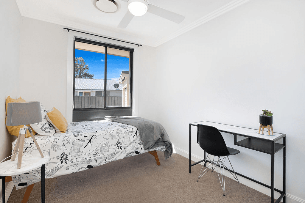 39 Red House Crescent, MCGRATHS HILL, NSW 2756