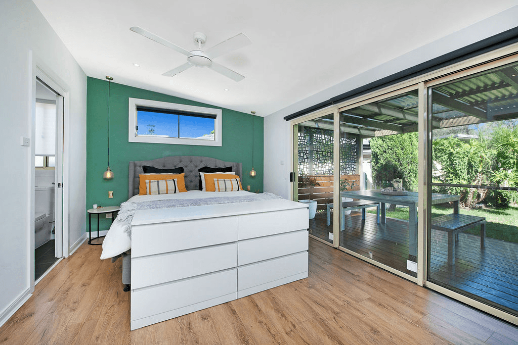 39 Red House Crescent, MCGRATHS HILL, NSW 2756