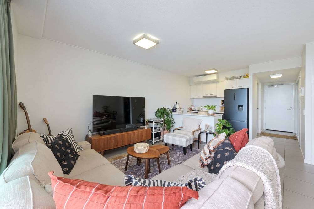 3305/3 Emporio Place, MAROOCHYDORE, QLD 4558