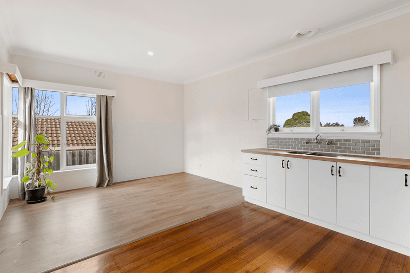 51 Settlement Road, Belmont, VIC 3216