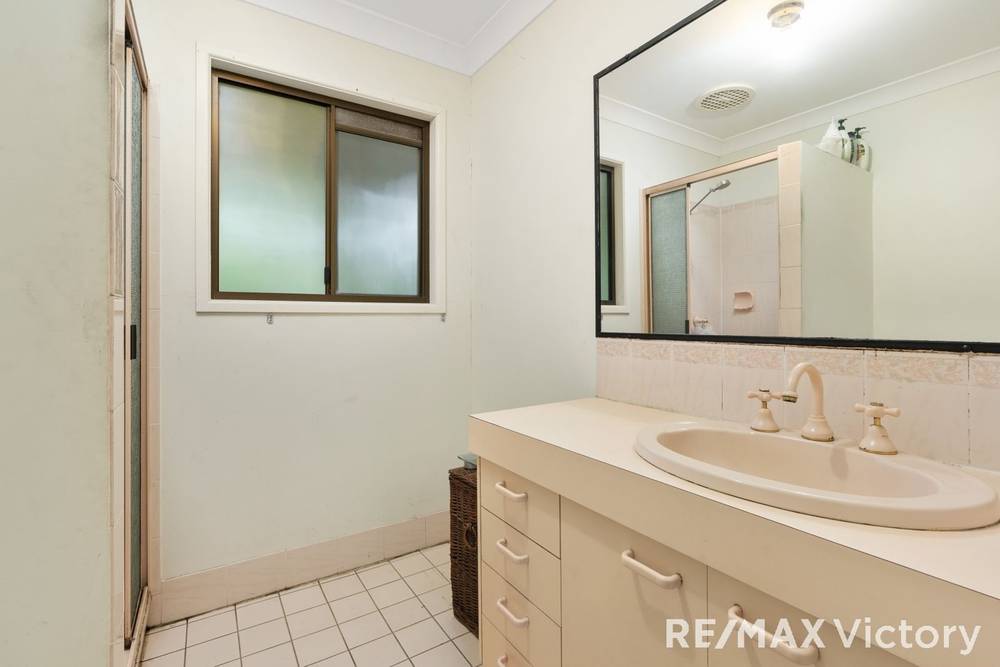 5 Campbells Pocket Road, WAMURAN, QLD 4512