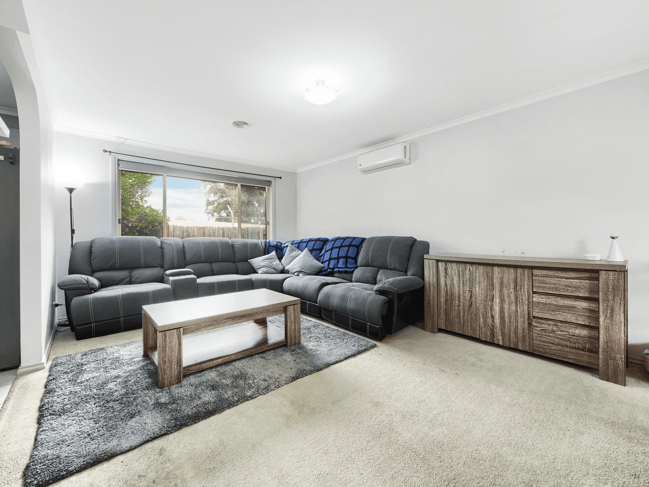 2/102 Duff Street, CRANBOURNE, VIC 3977