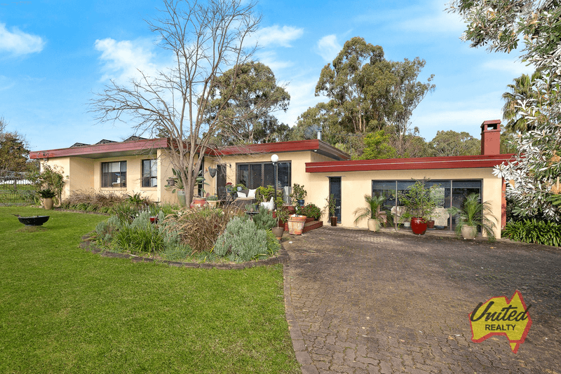 34 Karen Road, Rossmore, NSW 2557