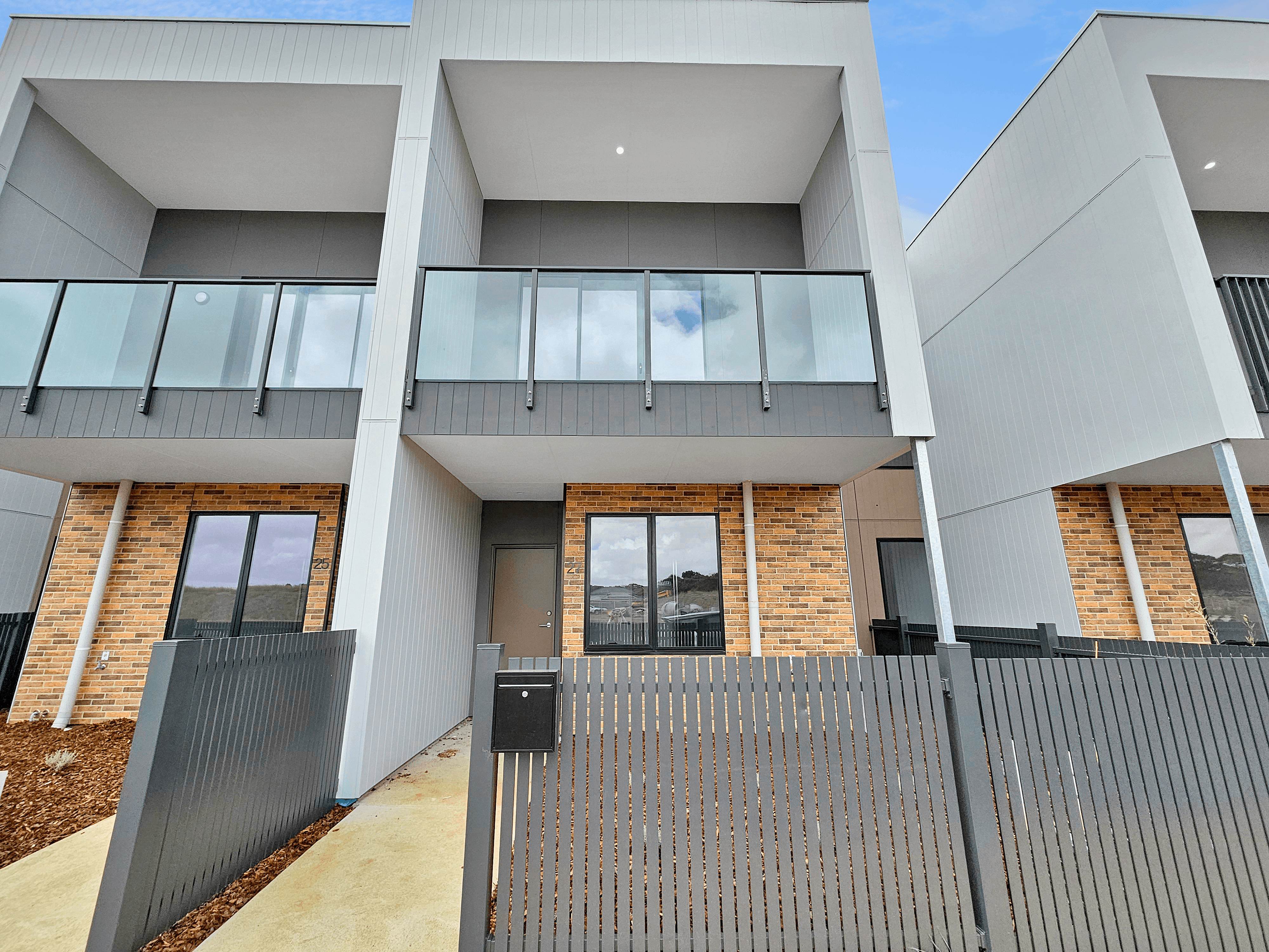 27 Navy Street, MOUNT DUNEED, VIC 3217