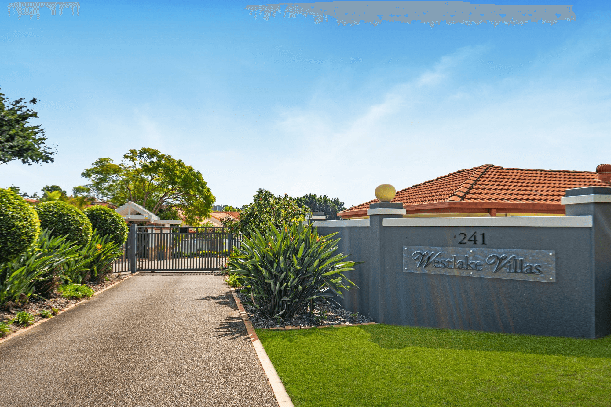 4/241 Horizon Drive, WESTLAKE, QLD 4074