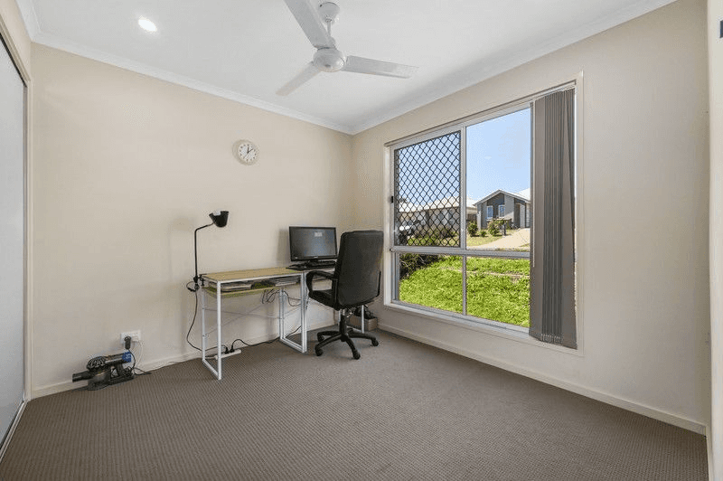 13 Gains Place, GLENVALE, QLD 4350