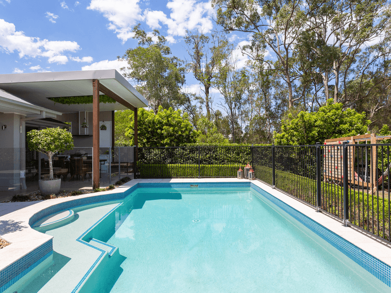 21 Stone Creek Drive, UPPER COOMERA, QLD 4209