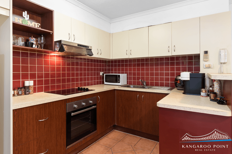 9/106 Linton Street, Kangaroo Point, QLD 4169