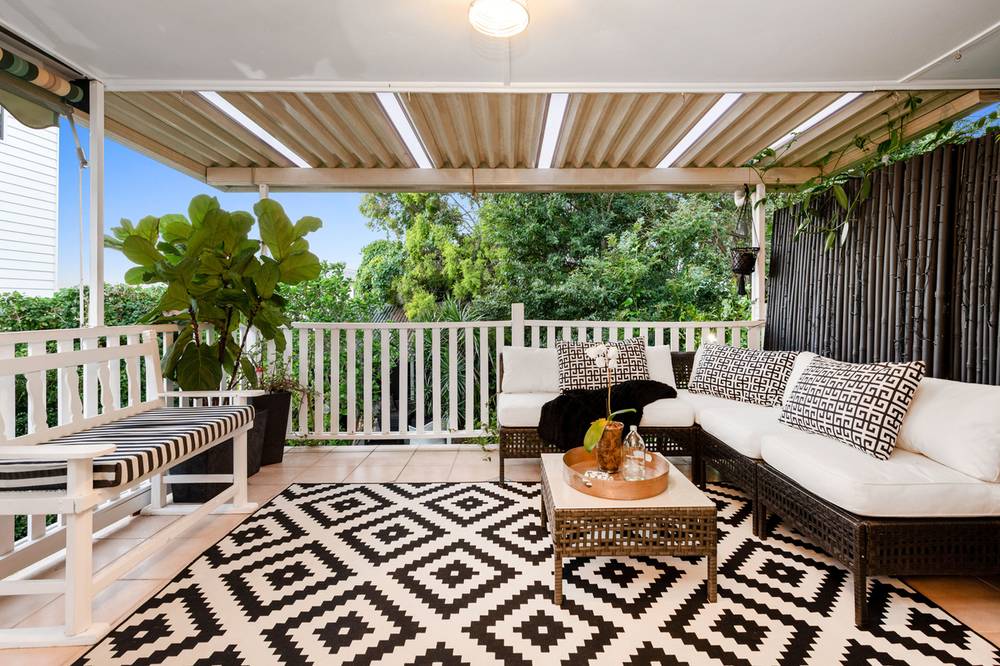 84 Newman Avenue, Camp Hill, QLD 4152