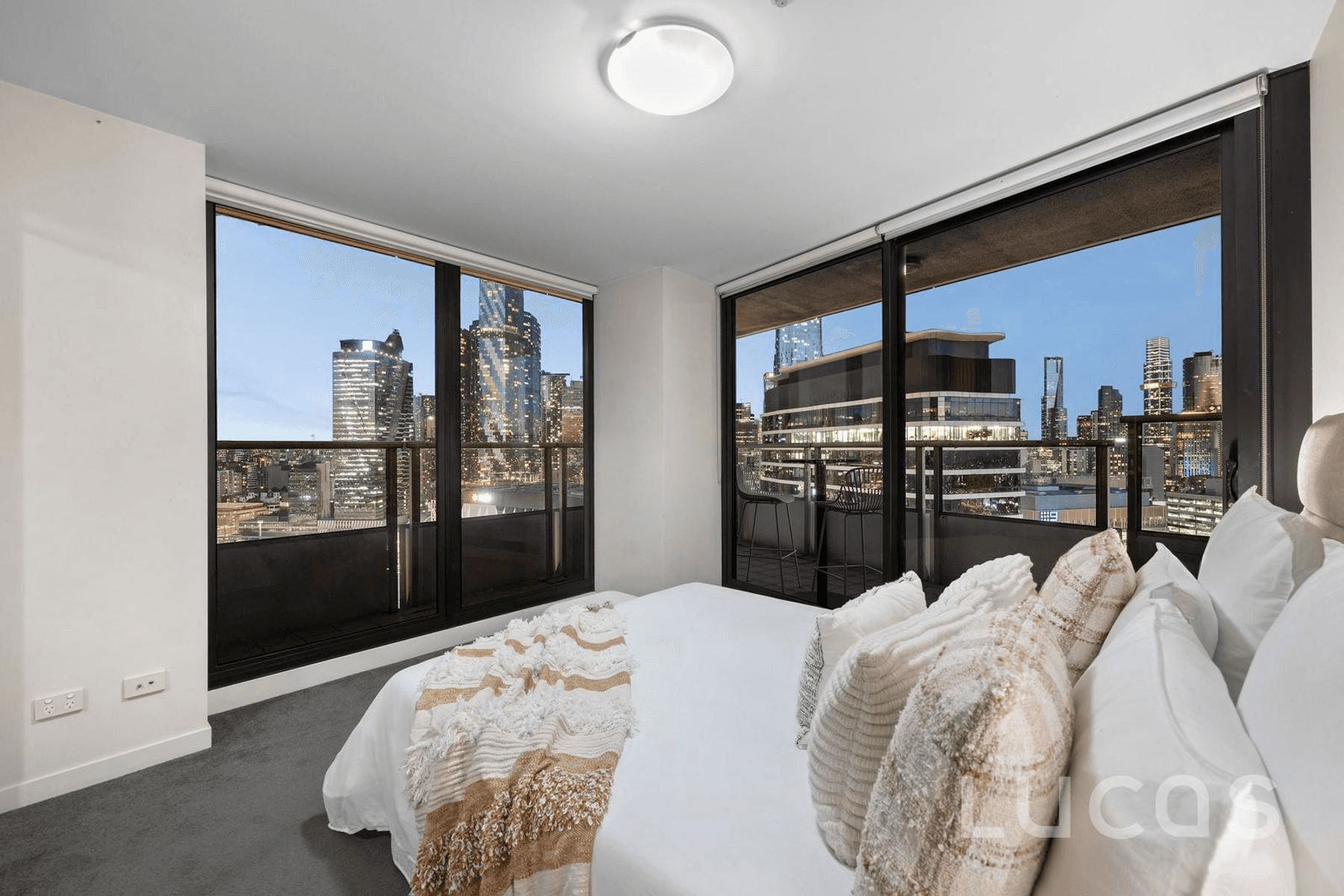 3209/100 Harbour Esplanade, Docklands, VIC 3008