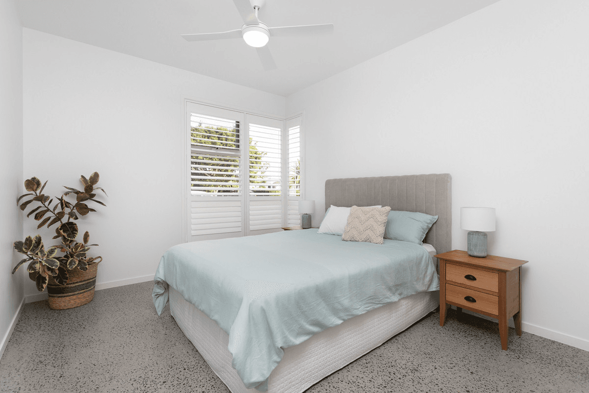 49 The Peninsula, HELENSVALE, QLD 4212