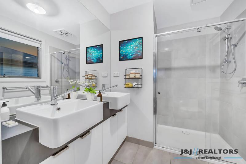 1 Guernsey Street, CLYDE NORTH, VIC 3978