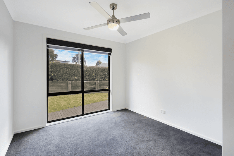 11 Philip St, Wolumla, NSW 2550