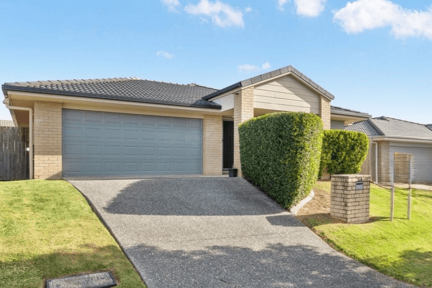 34 Milly Circuit, ORMEAU, QLD 4208