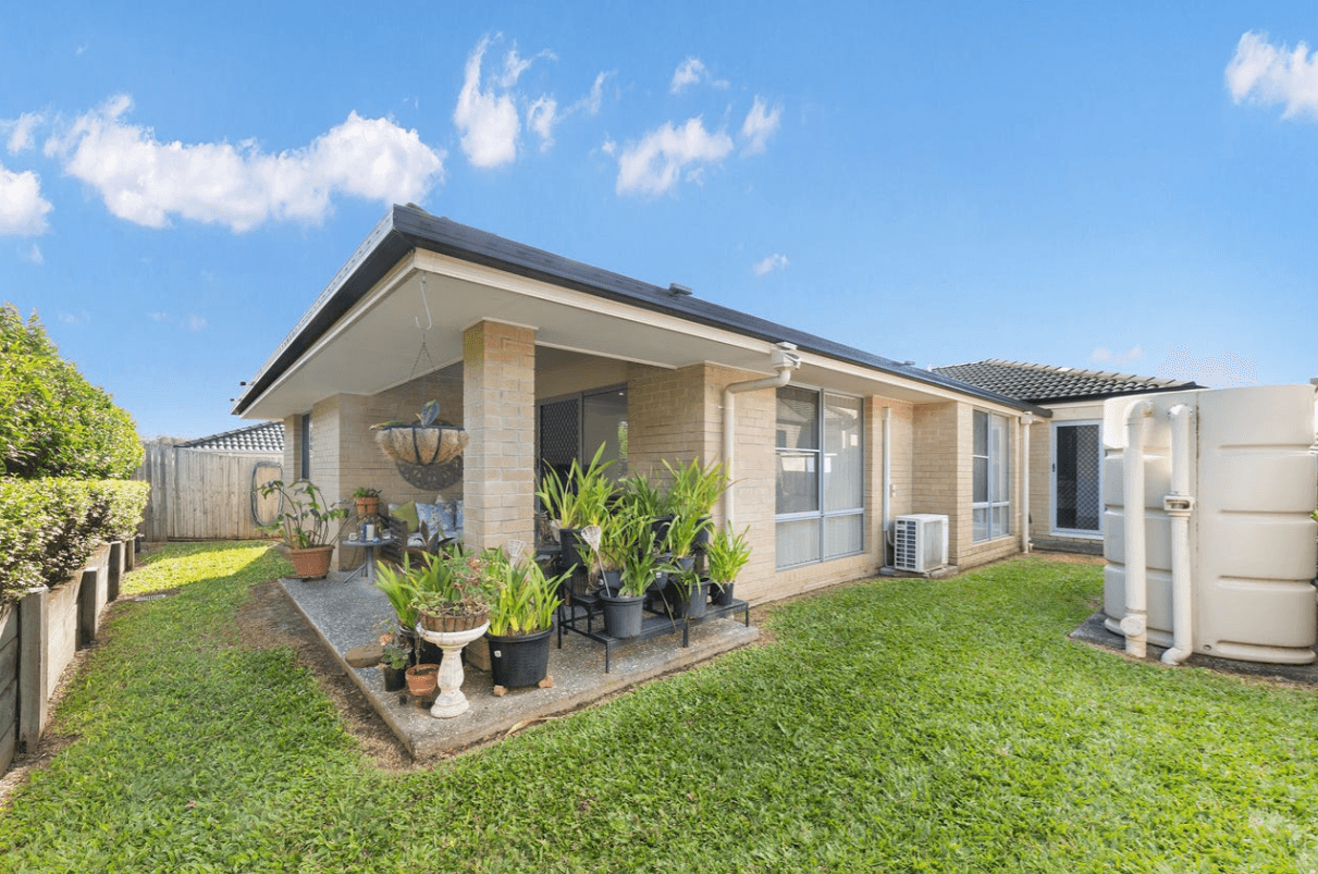 34 Milly Circuit, ORMEAU, QLD 4208