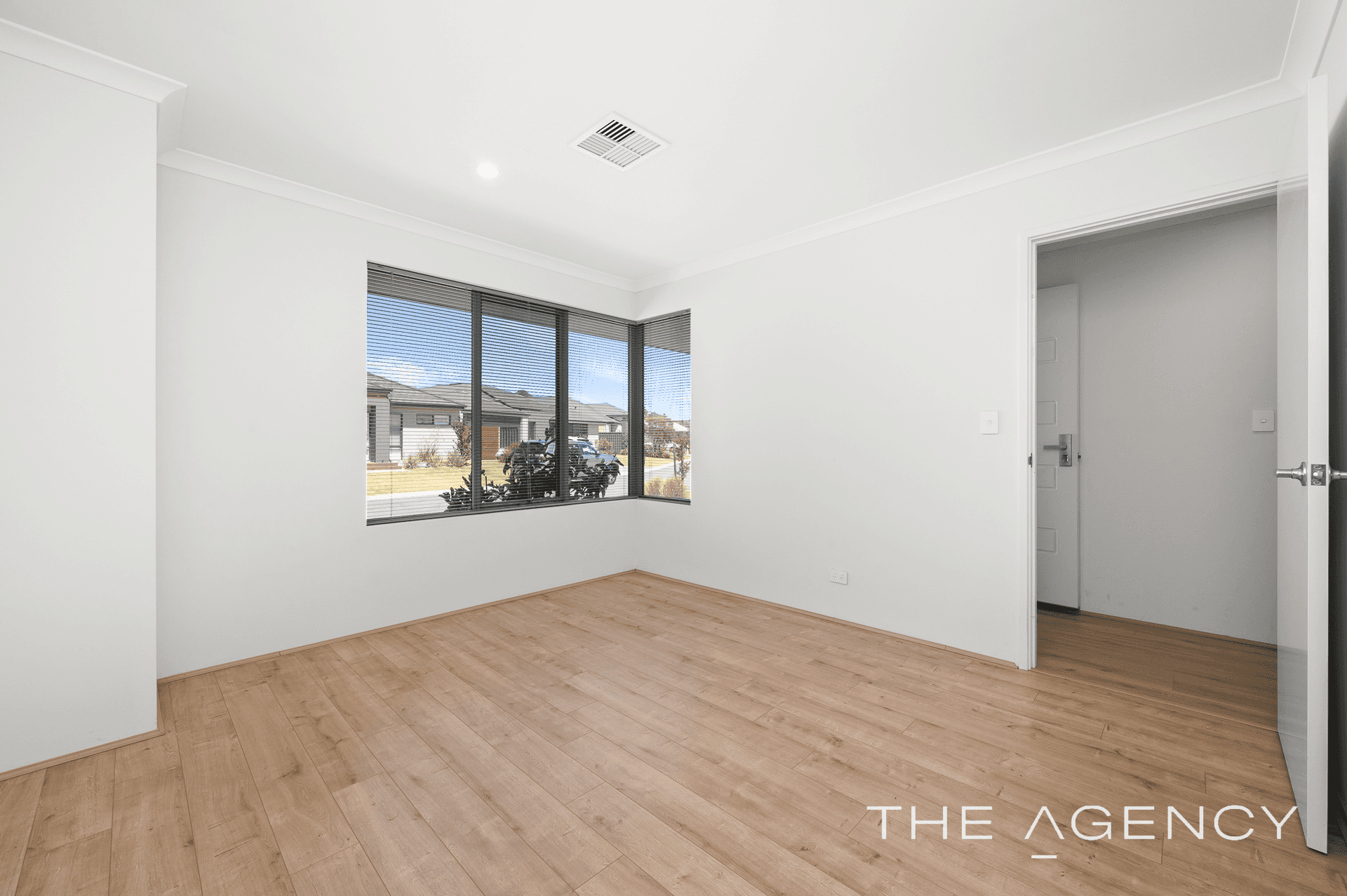 30 Aventurine Road, Treeby, WA 6164