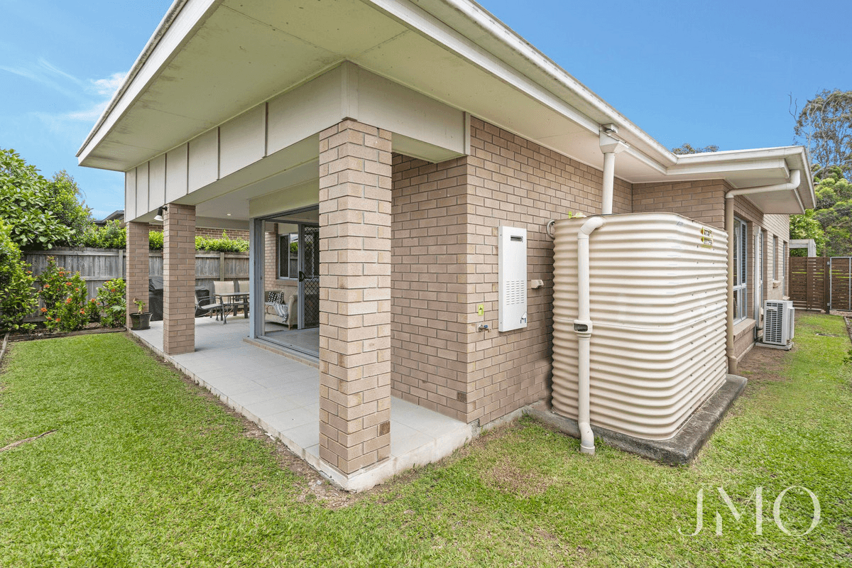 18 Brookside Circuit, Ormeau, QLD 4208