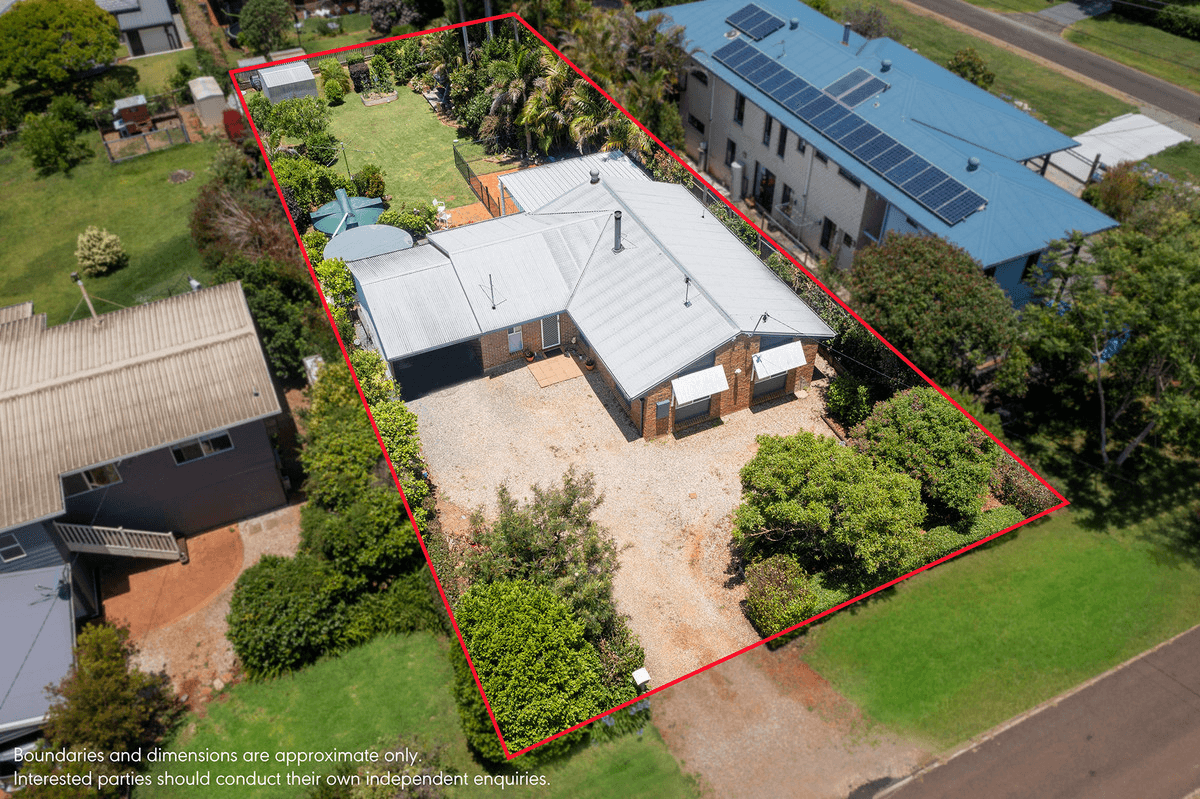 11 Lamington Parade, TAMBORINE MOUNTAIN, QLD 4272